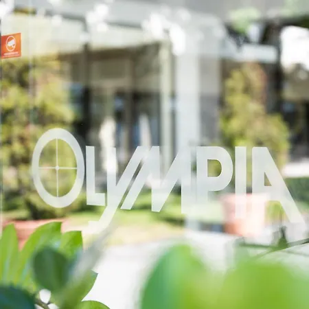 Olympia Schiessanlage Szálloda *