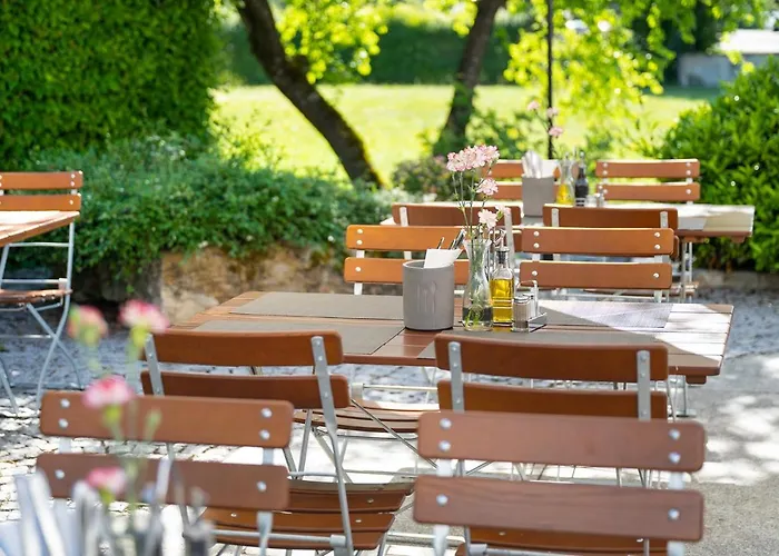 Olympia Schiessanlage Hotel